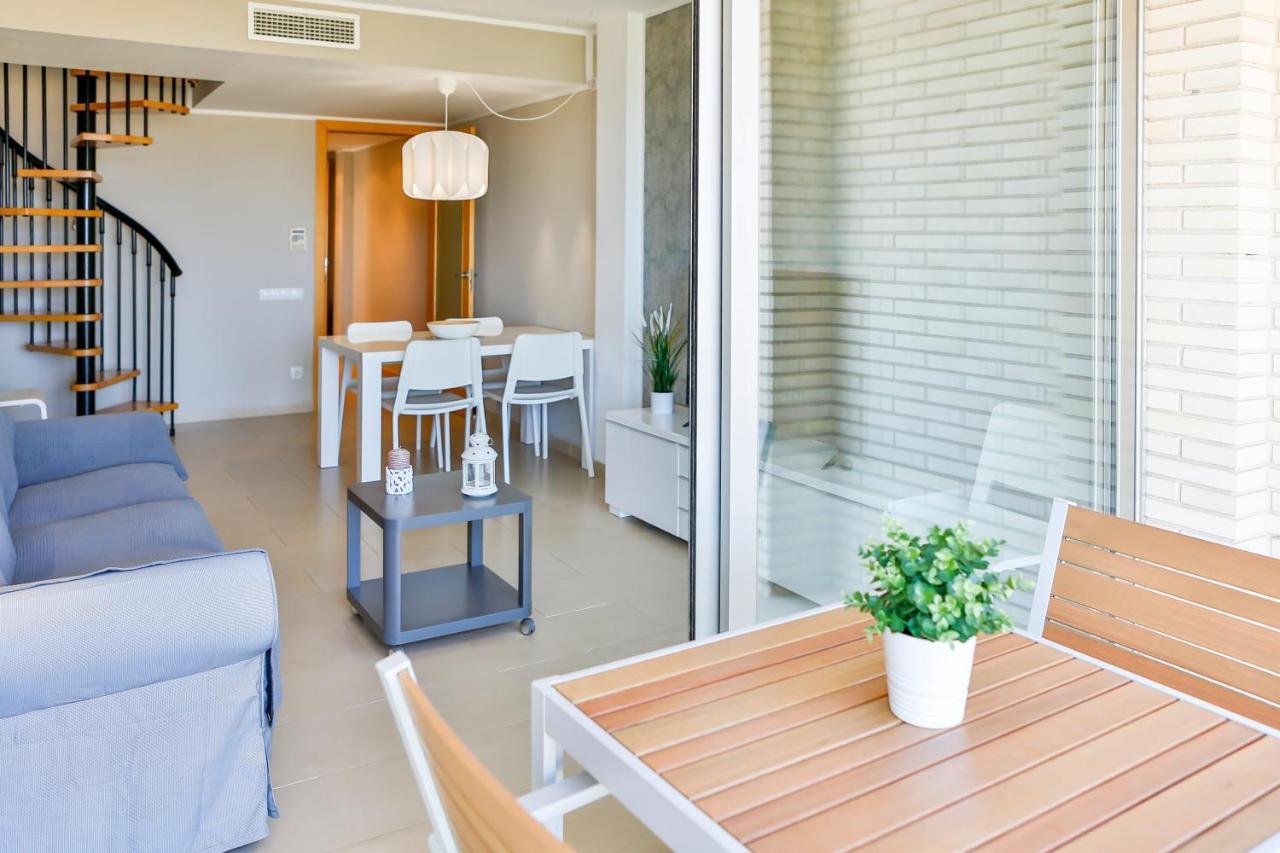 Apartaments Les Palmeres Coma-Ruga Kültér fotó