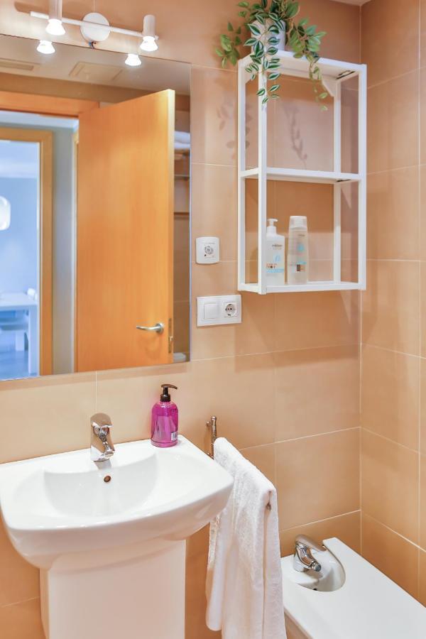 Apartaments Les Palmeres Coma-Ruga Kültér fotó